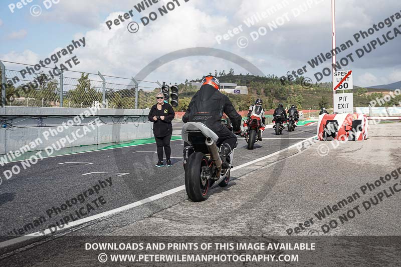 motorbikes;no limits;peter wileman photography;portimao;portugal;trackday digital images